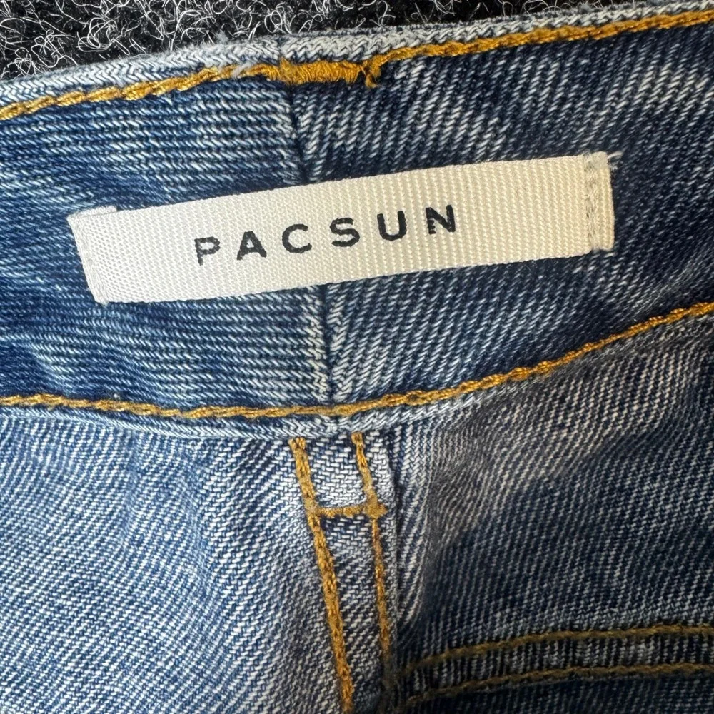 PacSun Mom Shorts Womens 26 Light Wash High Waisted Cuffed Denim Jean Shorts